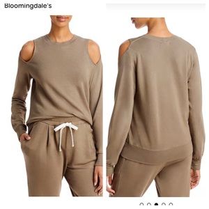 Monrow Cold Shoulder Pullover Sweatshirt - gorgeous material. Size large. NEW
